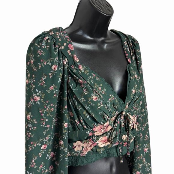 ALTAR’D STATE FOREST GREEN CROP TOP BOHO FLORAL LACE FAIRY COTTAGECORE M NWT $68 - Picture 2 of 7